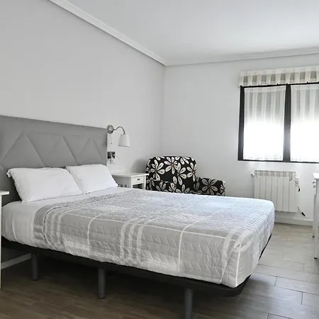 La Cueva - Onis Apartamento Avín